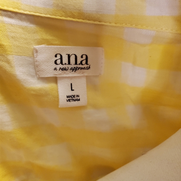 New a.n.a. yellow gingham plaid short sleeve button up blouse - Picture 4 of 5